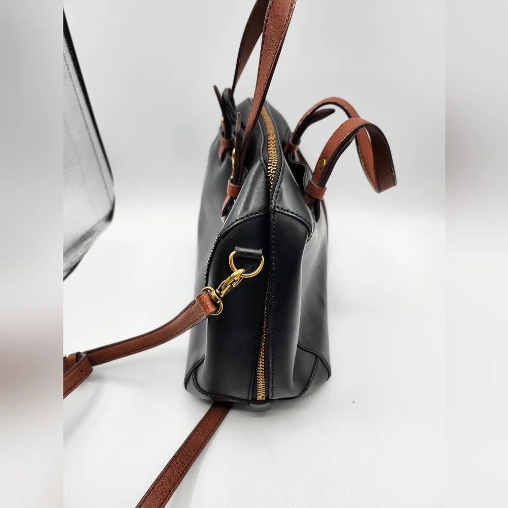Fossil chic satchel